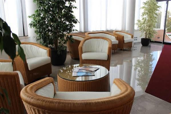 Prealpi Hotel San Vendemiano Luaran gambar